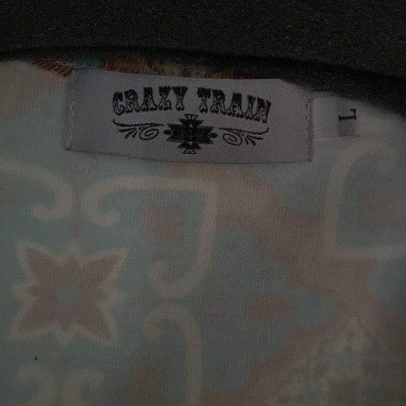 Coverup - Picture 3 of 5